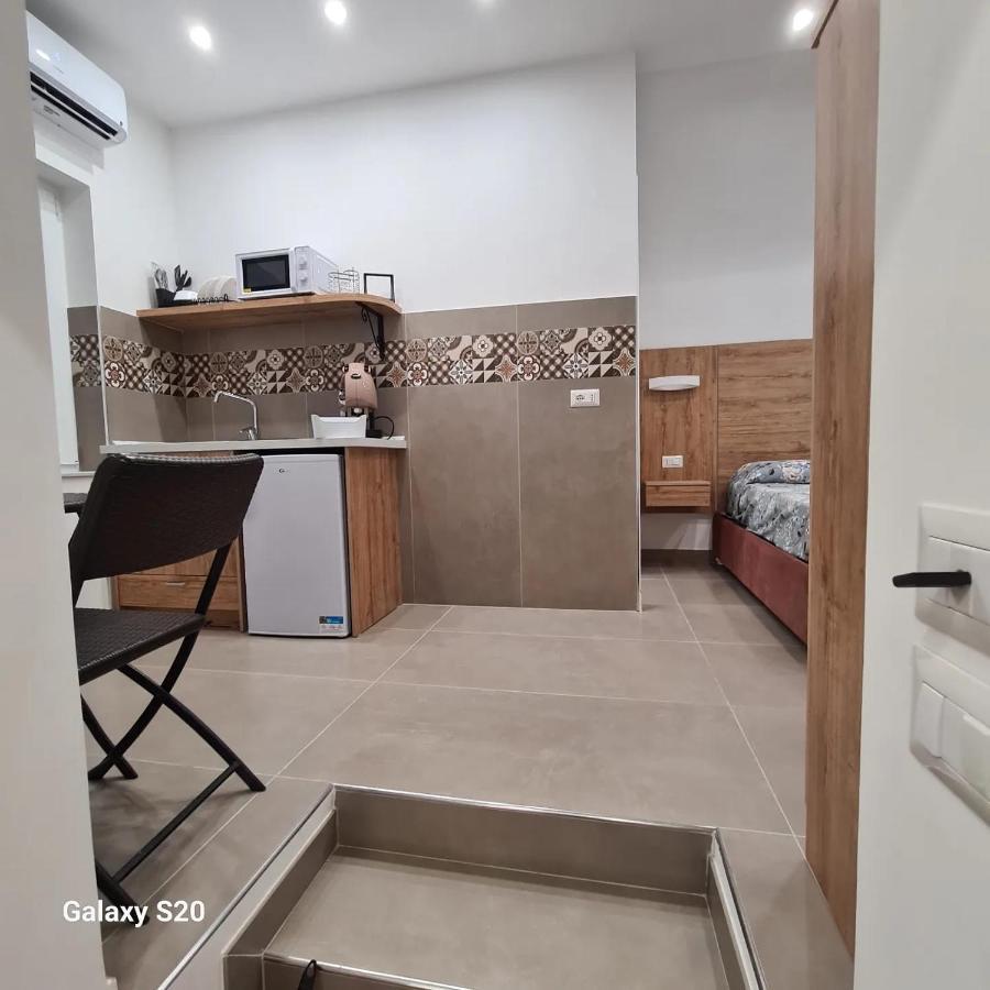 מלון נאפולי Residenza Nascari Al Plebiscito מראה חיצוני תמונה