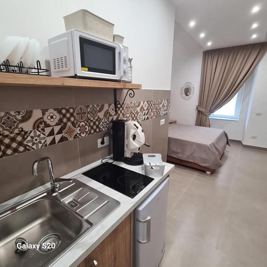 מלון נאפולי Residenza Nascari Al Plebiscito מראה חיצוני תמונה