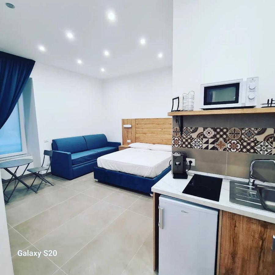 מלון נאפולי Residenza Nascari Al Plebiscito מראה חיצוני תמונה